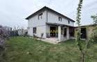 Duplex - 4 camere - 2 bai - 250mp teren - 3
