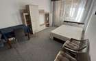 Grivitei decomandat parter/8 mobilat+utilat 300 euro - 1