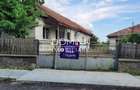Vânzare casă renovabilă cu teren generos, sat Trocani, comuna Dănești - 9