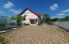 Vilă cu 5 camere, 280 mp, livadă pe rod, zona Valea Voievozilor - 1