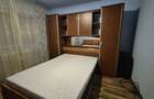 Inchiriez apartament doua camere in Micalaca zona 300