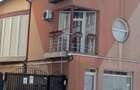 Vânzare casă  în zona Centrală - 2