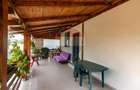 Casă / Vilă de vanzare in Ciorogarla | 5, 6 camere | teren 1600 mp