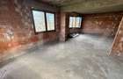 Casa cu 7 camere, 250 mp, zona Mesteacan (Halmeu)