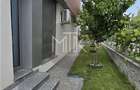 VILA DE LUX 8 camere, acces la lac privat | BANEASA