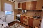 Navodari - str. Randunelelor - 2 camere decomandate -parcare privata  -420 E neg - 24