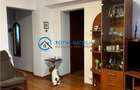 Royal Imobiliare - Vanzare apartament 3 camere zona Democratiei - 2