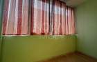 Apartament 3 camere, decomandat - Str. Semaforului - 12