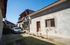 Casa in Rogerius cu spatiu comercial si 3 unitati separate - 12