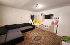 De vanzare apartament 3 camere, etaj intermediar, Cetate - 1