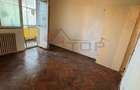 Alexandru - Chimicale, 2 camere decomandat, etaj intermediar, liber - 2