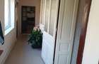casa cu curte si gradina mare - 3
