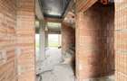 Duplex intreg 8 camere, LA ROSU, de vanzare in Sacalaz, la intrare - 9