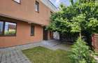 Oferta vanzare parte din triplex in Zavoi, Stefanesti, mobilata , 178000 EURO - 2
