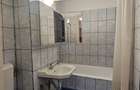 Particular,  Ap 2 camere P-ta Gorjului - 12