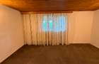 Casă de închiriat în Sărărie – 360 mp, 7 camere și 2 locuri de parcare - 20