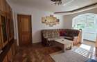 Centrul Civic- apartament 2 camere, 350 Euro luna - 1