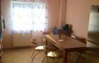 2 min Parc Circ 2camere Cf.1 decomandat etaj 7/10 bloc 1978 reabilitat - 2