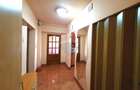 Inchiriez apartament 2 camere Vlaicu, decomandat, etaj 2, centrală gaz - 12