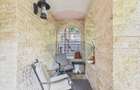 Apartament  2 camere  + terasa in vilă  parter B-dul Primaverii - 3