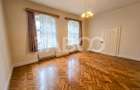 Apartament 3 camere 80 mpu etaj 1 zona Centru Istoric - 1