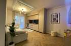 Apartament 3 camere cu 2 bai, parcare, zona Terra - 1