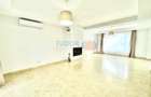 Beautiful 3 Bedroom Villa in Oxford Gardens - 4