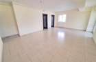 Parter bloc nou - Ideal birou, cabinet sau locuinta - Calea Moinesti - 6
