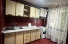 Apartament 3 camere  decomandat, etaj 2, centrala proprie, str. Almasul Mare - 10