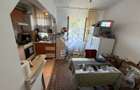 Apartament de vanzare 3 camere - zona Decebal - 2