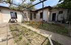 Casa 3 camere + curte, Trocadero, 90 mp, parcare centrala gaz, nemobilata, 2 bai - 2