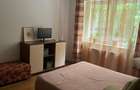 Persoana fizica, Tineretului, 2 camere, 70 mp,  Parter, Balcon, 640 € - 4