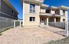 Duplex despartit prin camera tehnica, 5 camere, 110 mp utili - Dumbravita - 1
