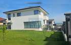 Casa ultrafinisata, garaj, panouri fotovoltaice - 2