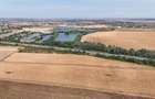 Teren 8.648 mp | Intravilan + extravilan | Deschidere 21 m | Mosteni