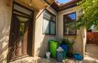 De vânzare | Casă renovabilă cu teren 601 mp | Gruia – zona 7 Străzi - 5