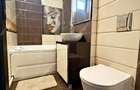 	Apartament cu 3 camere decomandat, la etajul 3, in cartierul Micro 20. - 8