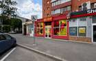 Spatiu comercial pe Str. Zorilor,locatie cu vad,vitrina mare,locuri de parcare - 2