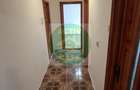 Apartament 2 camere, decomandat, zona Scoala nr. 11, Roman Neamt - 7