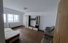 Apartament 2 camere de vanzare.