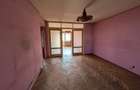 Apartament 4 camere în zonă centrală, pe Strada Armoniei - 13