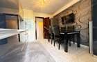 	Apartament cu 3 camere decomandat, la etajul 3, in cartierul Micro 20. - 6