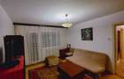 Apartament de inchiriat cu 3 camere Disponibil - 10
