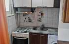 Apartament cu 2 camere, etajul 3/4, zona Podu Ros - 4