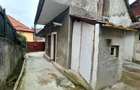 Refugiu cu suflet în inima Scheiului – casă  singur  curte și farmec autentic - 17