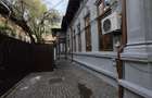 Zona Parcul Carol-Primaria sect. 5 Sp 151 mp curte 300 mp - 17