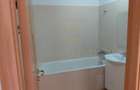 3 Camere / 2 bai / bloc 80/ Bdul Tineretului vis a vis Parc - 4