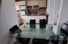 3 camere de închiriat, zona Spitalul Județean - 4