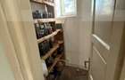 Casa de vanzare, cu 3 camere, doua bucatarii+teren in Simeria