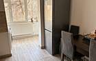 Apartament 3 camere, zona Crangasi / loc de parcare + centrala proprie